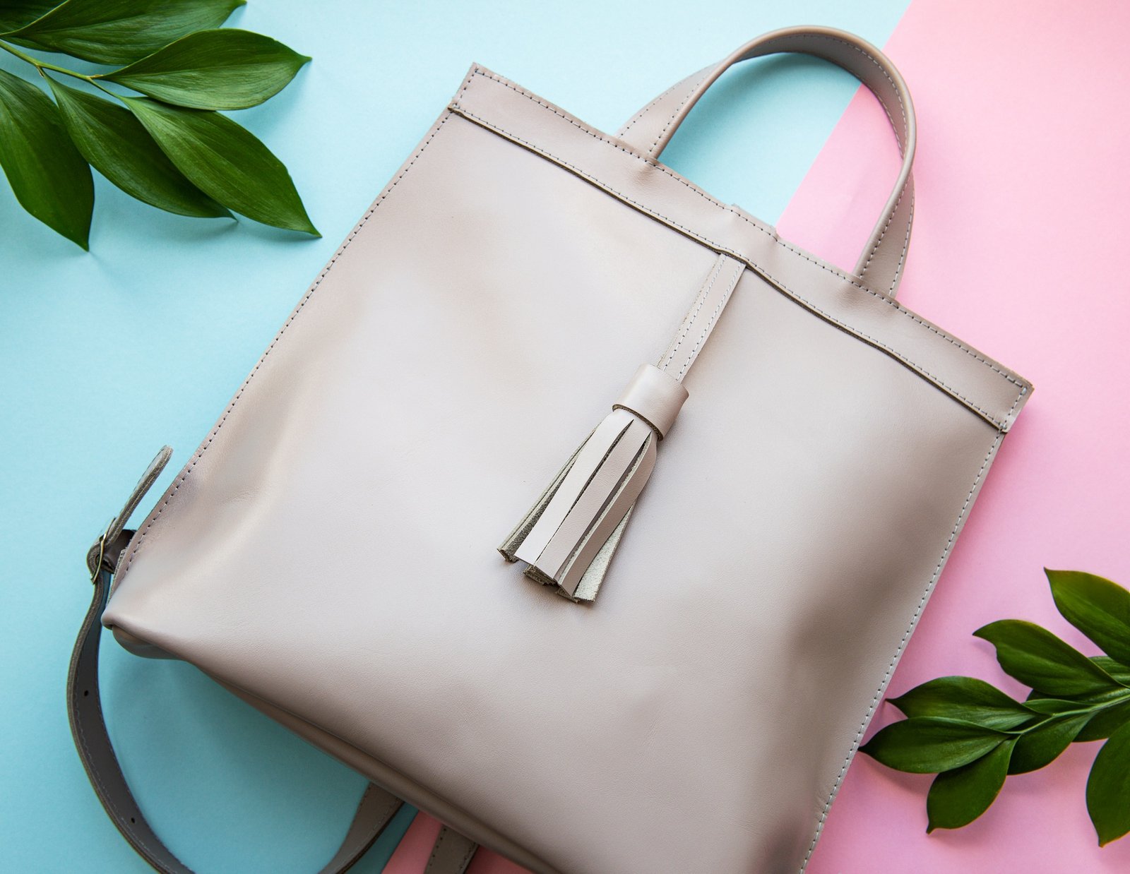 Bags Manufacturer Analysis: the 11 most popular bags types in the Middle East in 2025