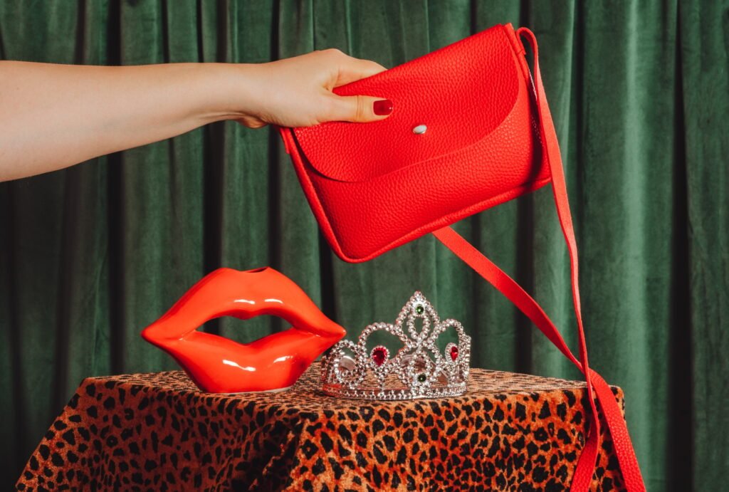 Handbag psychology, consumer psychology