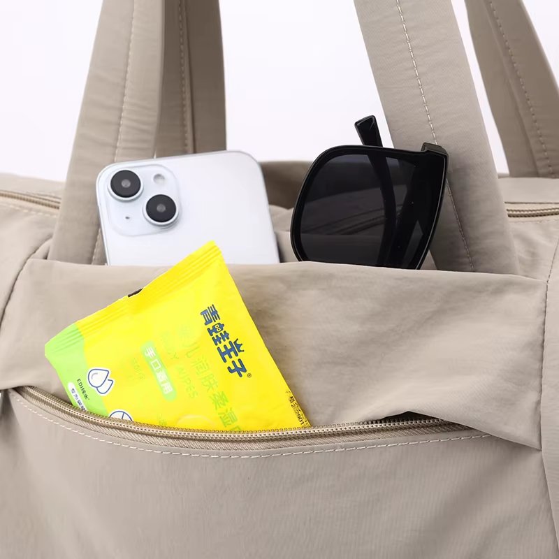 nylon duffle bag